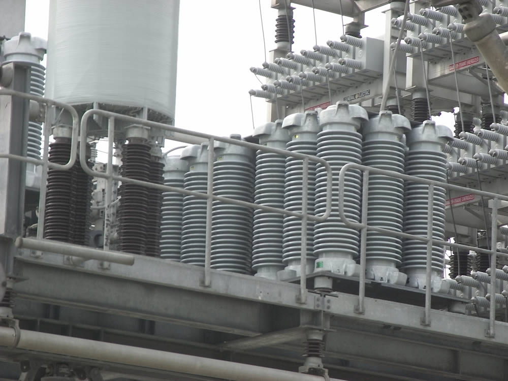 串联补偿电容器用金属氧化物避雷器