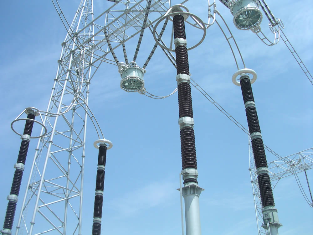 750kV系列瓷外套金属氧化物避雷器